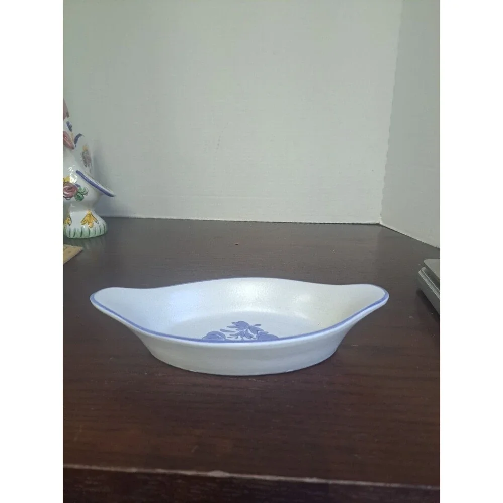 Vintage Pfalzgraff Yorktowne Stoneware Augratin Dish 8oz Capacity 8inch